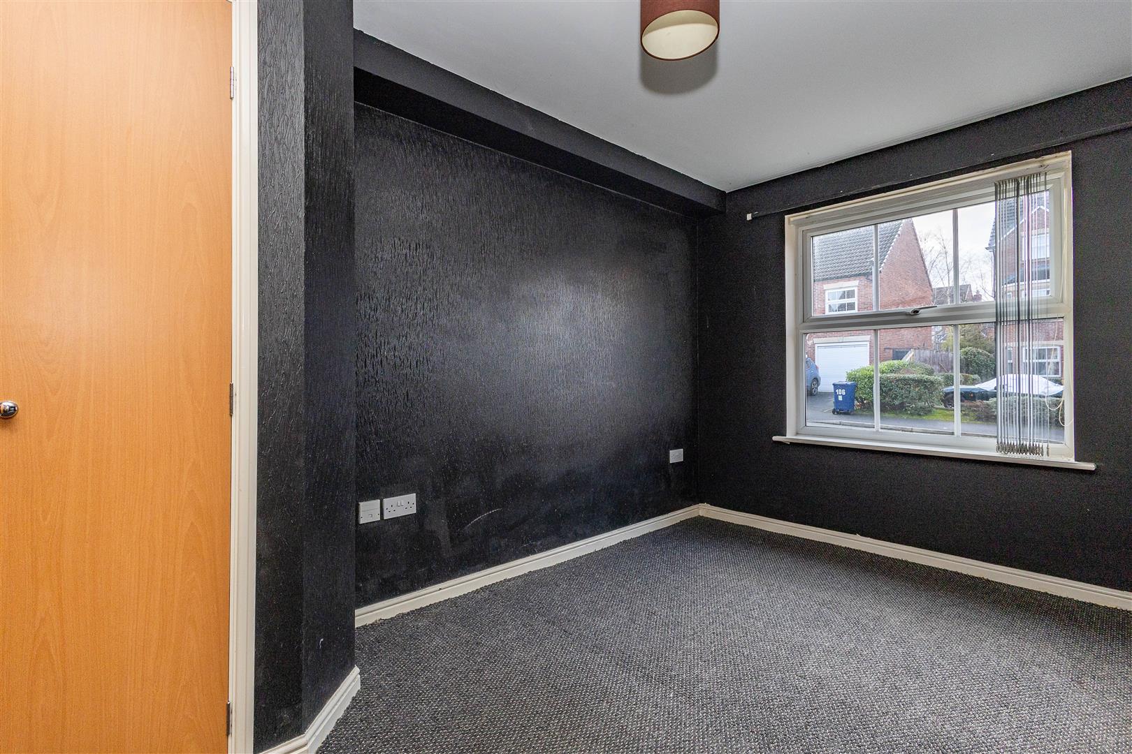 2 bed property in Quins Croft, Leyland